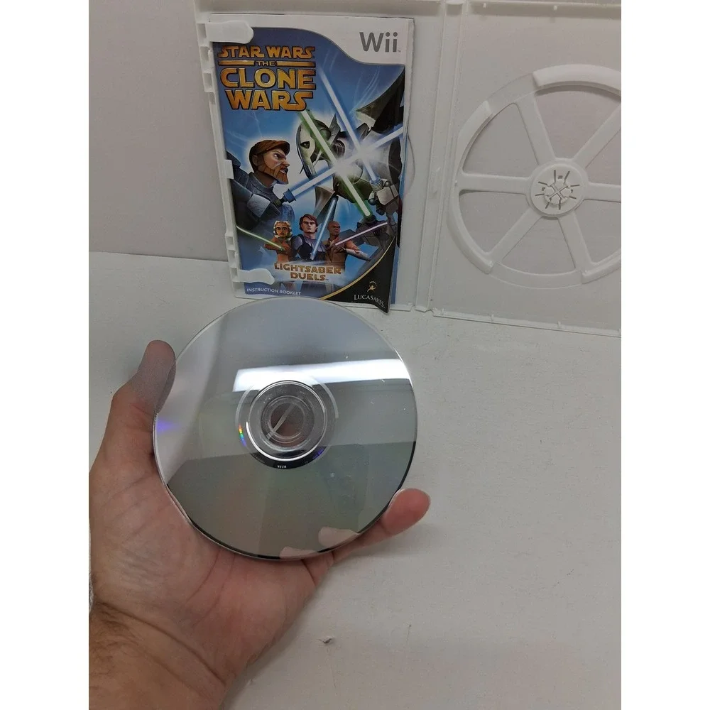 Star Wars The Clone Wars Lightsaber Duels Nintendo Wii LucasArts RVL-RLFE CIB